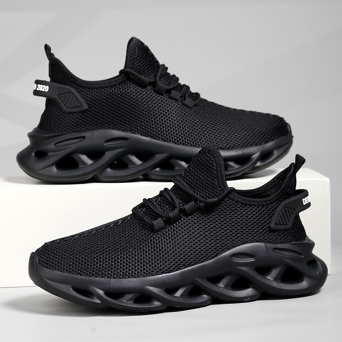 AirTrek™ – Ademend comfort, elke stap opnieuw